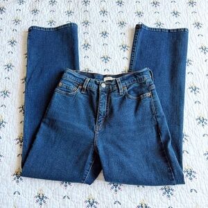 Levi’s Perfectly Slimming Dark Blue Denim High Rise Flare Jeans Women’s Size 6 S